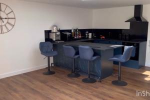 Bespoke kitchenette in annexe
