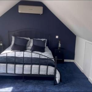 Annexe bedroom